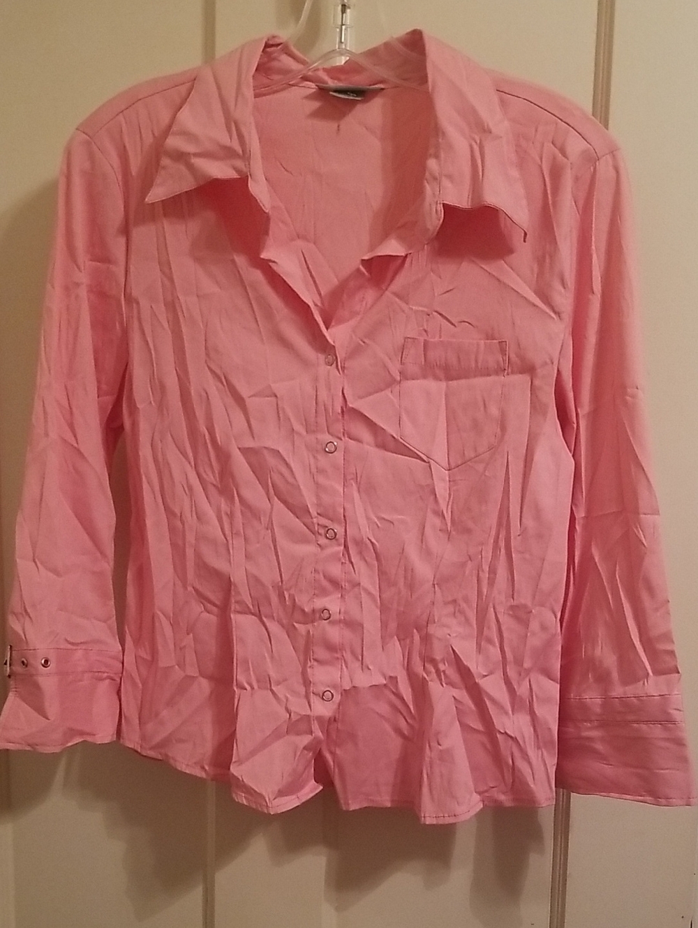 Bright Pink Women's Y2k Button-Down Shirt with Chest Pocket